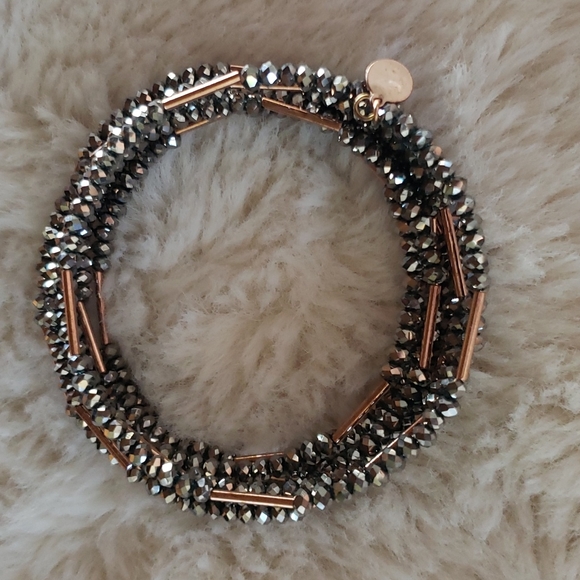Stella & Dot Sparkly Bardot Spiral Bangle bracelet. Like new with box. - Picture 3 of 7